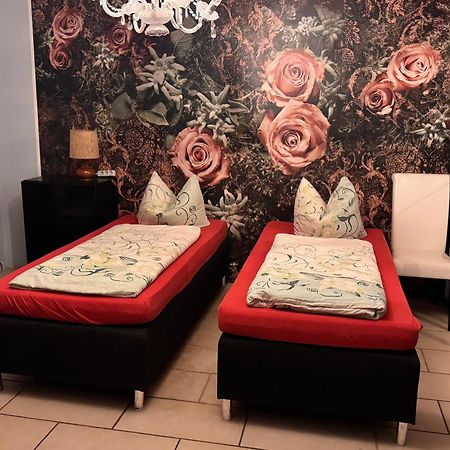 Bauernhof Privatzimmer Hortus Sandrine Gemeinschaftsbad Free Wifi Hausbreitenbach Dış mekan fotoğraf