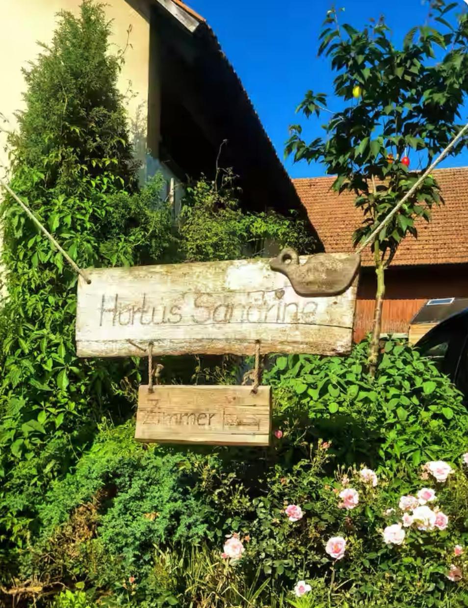 Bauernhof Privatzimmer Hortus Sandrine Gemeinschaftsbad Free Wifi Hausbreitenbach Dış mekan fotoğraf